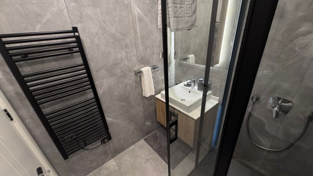 WhatsApp Image 2026-03-04 at 15.44.30