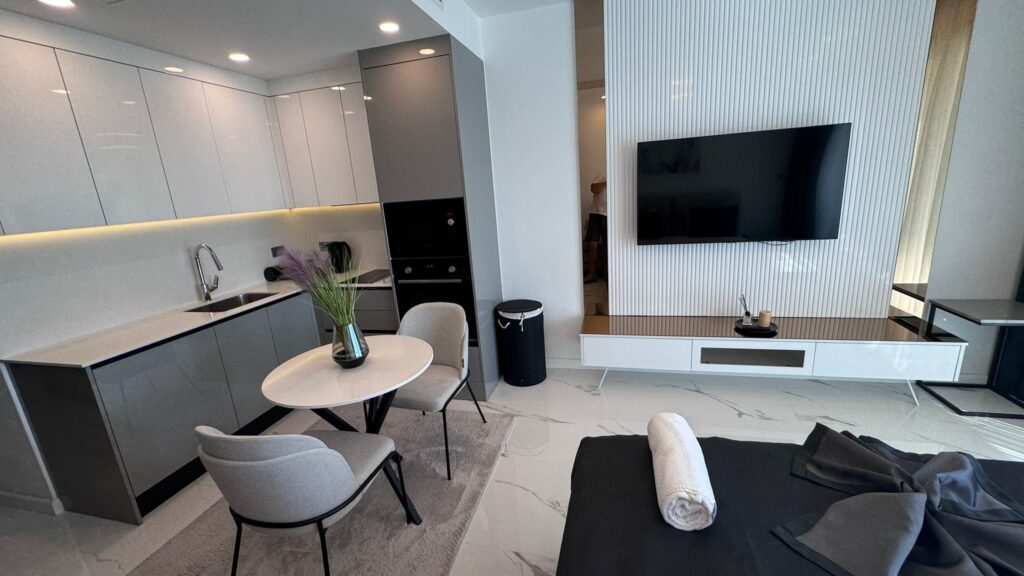 WhatsApp Image 2026-03-04 at 15.44.32