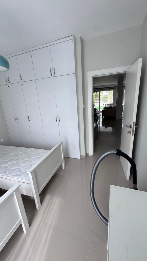 WhatsApp Image 2026-04-01 at 11.09.25